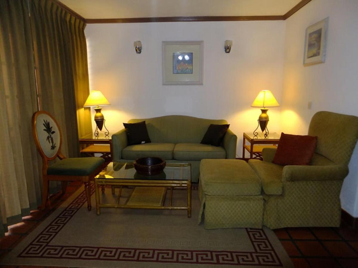 Halcyon Palm Apartment Saint James