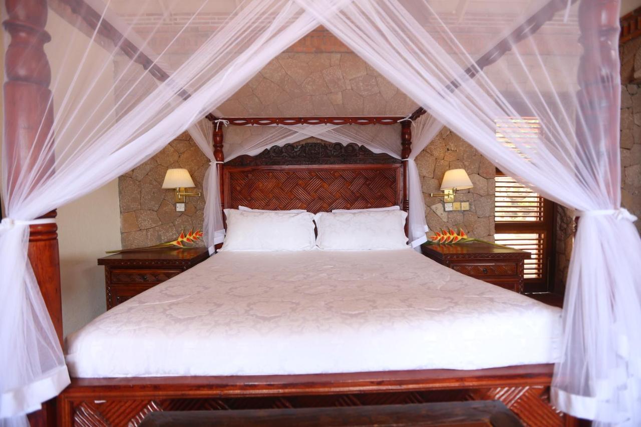 Caille Blanc & (adults Only) Bed & Breakfast