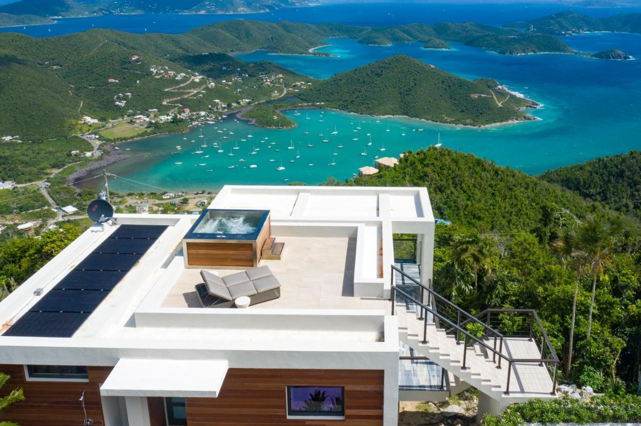 Guest house Calichi At Picture Point Saint John Island