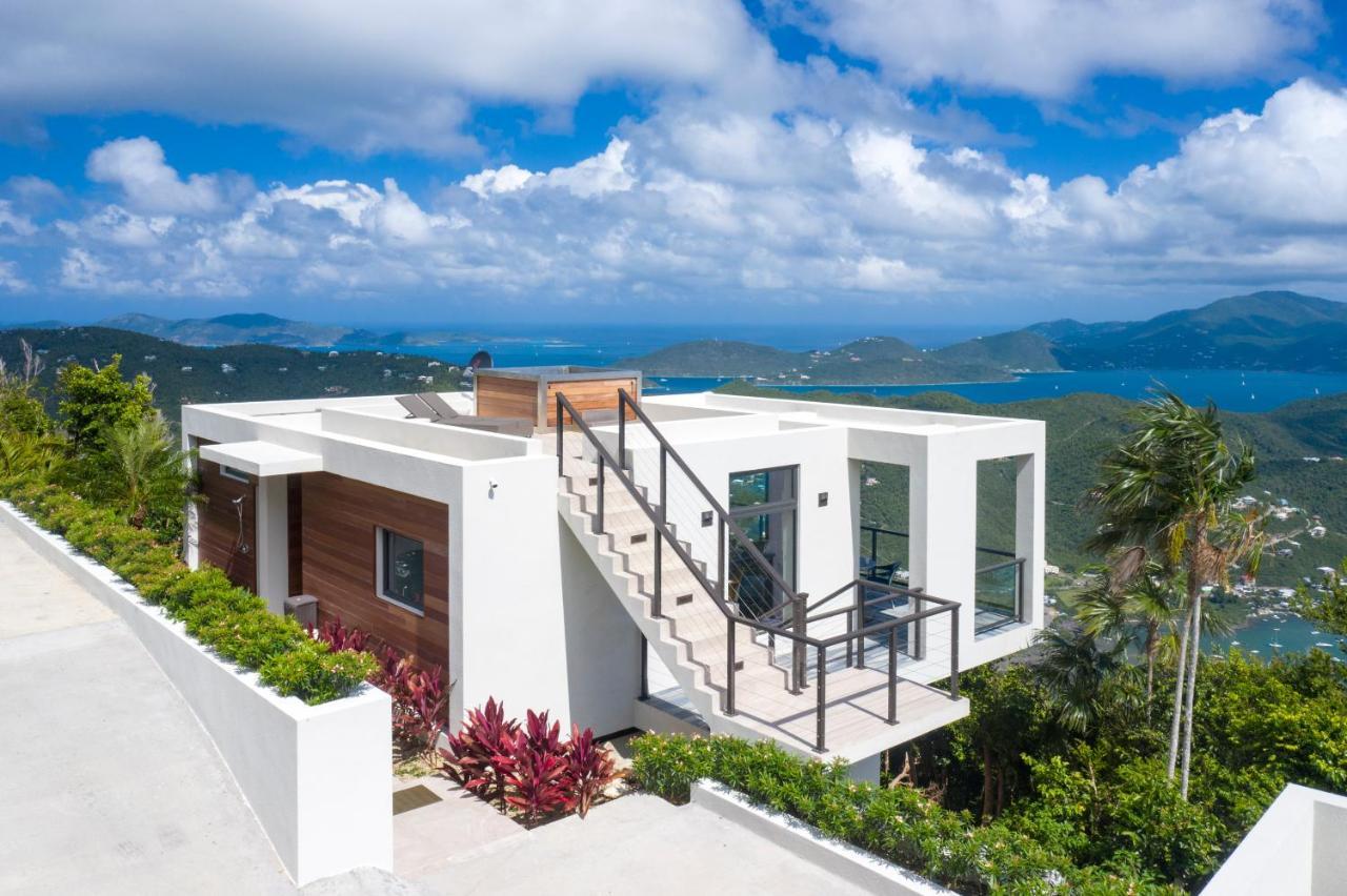 Guest house Calichi At Picture Point Saint John Island