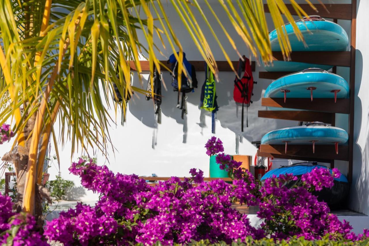 White - 2-bedroom Private - V6 Long Bay