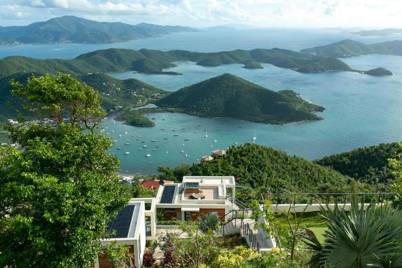 Guest house Calichi At Picture Point Saint John Island