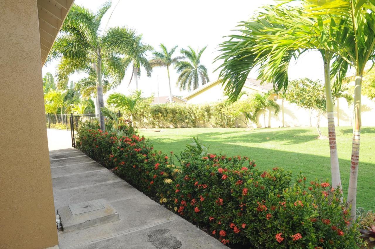 - Drax Hall Country Club 2-bed Luxury