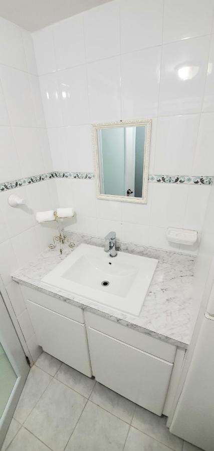 Palm's Luxury With Private Jacuzzi Apartment Aguada