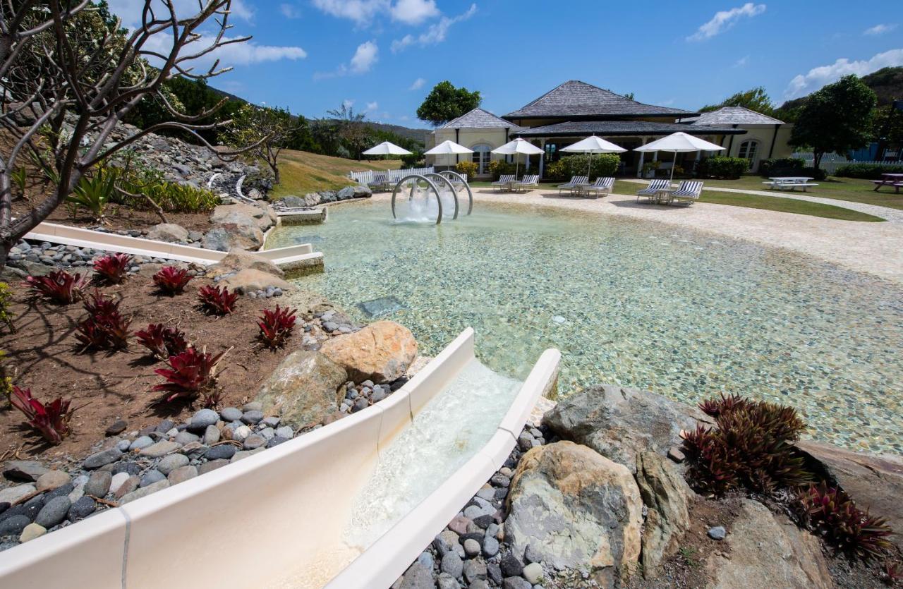 Canouan Estate & Charlestown