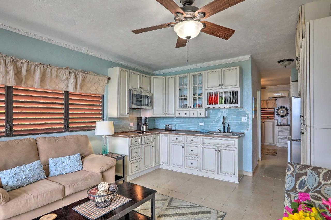 Saint Thomas With Ocean Views, Walk To Beach! Apartment