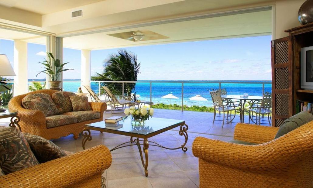 Resort Coral Gardens On