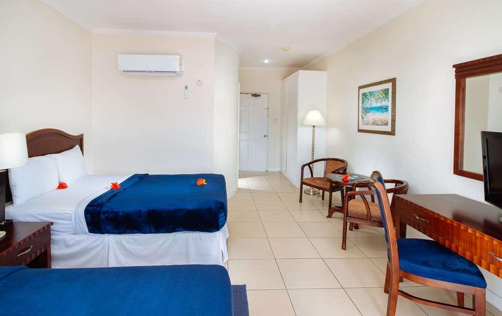 Bay Gardens Marina Haven Hotel 3*