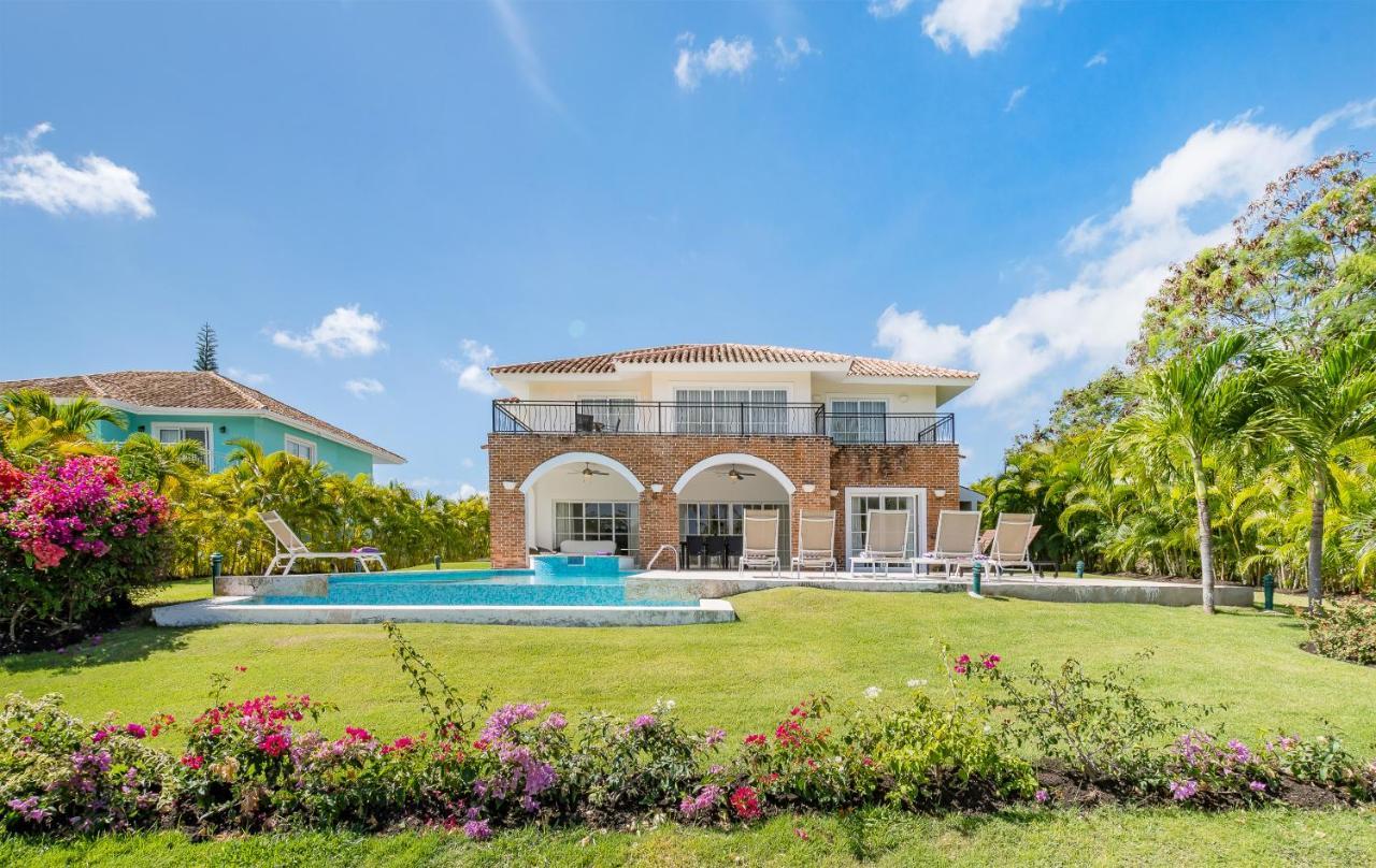 Luxury & Modern With Pool At Cocotal Golf & Country Club Villa Punta Cana