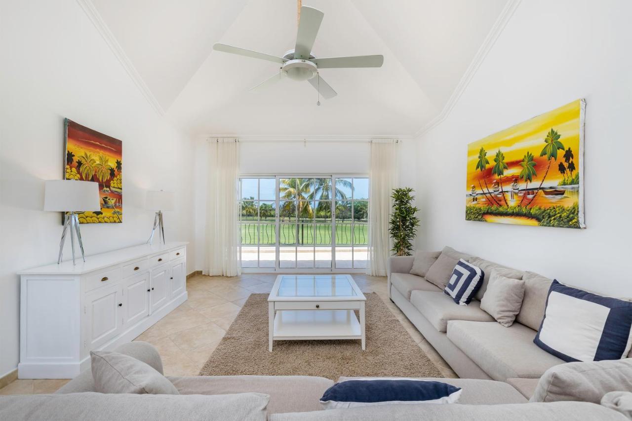 Luxury & Modern With Pool At Cocotal Golf & Country Club Villa *