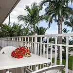 Orange Hill Beach Inn