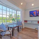 Sunshine Studio At Viking Hill - Love Beach