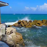 Chrisanns Beach Resort