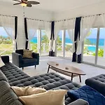 Eleuthera Retreat - Private Villa & Cottages On Pink Sand Beachfront