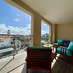 The Cove - Condo Hotel - Palm Beach Strip