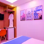 Victoria City Hotel