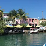 Mamacitas Guest House