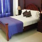 Inn Flight Suites