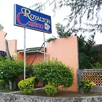 Golden Thistle Hotel