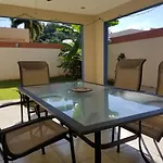 Tropical Delightful Guest Studio
