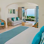 The Cove Suites At Blue Waters