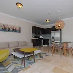Palmaruba Condos