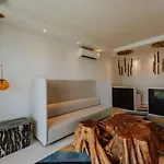 Waykiri Condos