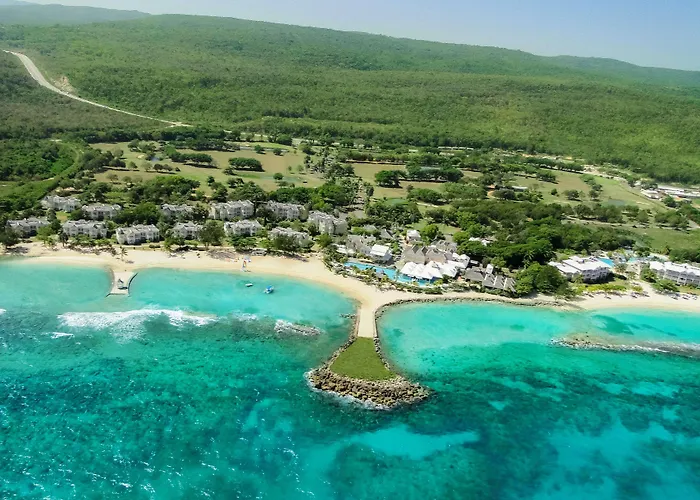 Melia Braco Village
