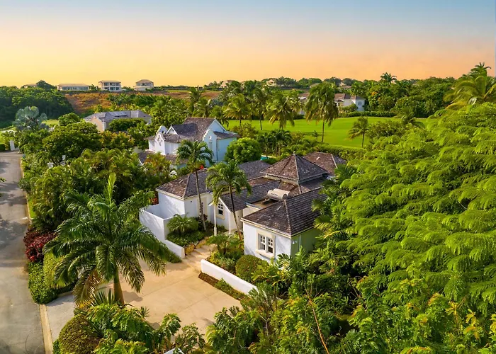 Coconut Grove 8 Luxury Villa By Island Villas