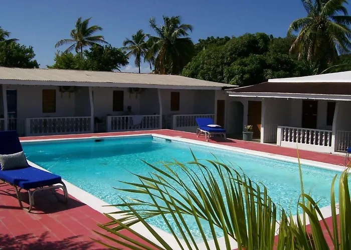 Golden Thistle Hotel