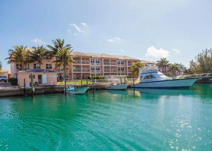 Island Palm Marina Villas