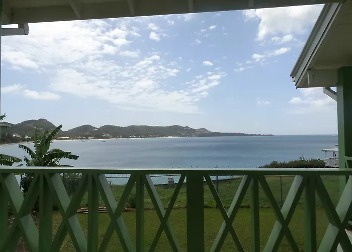 Capt. Harris Suites