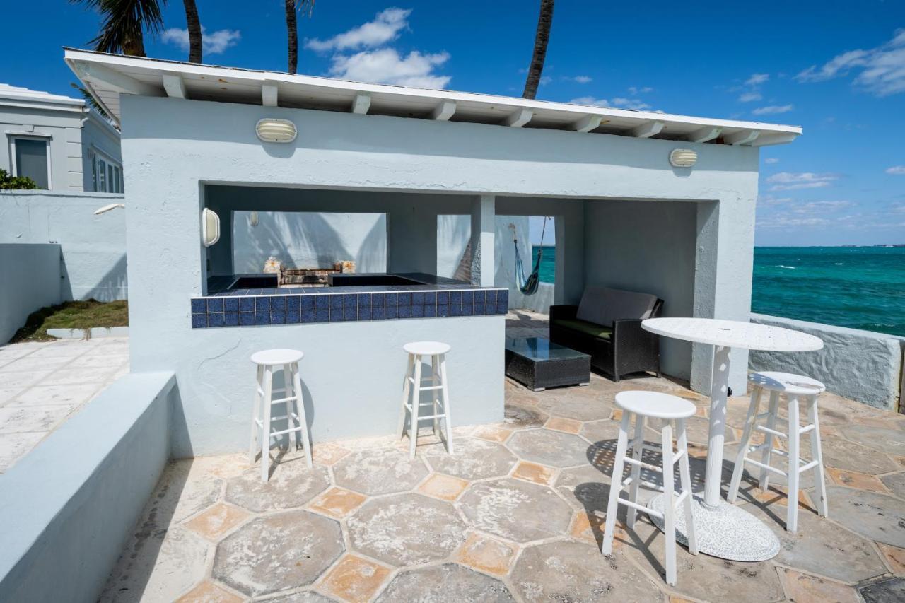 Water's Edge - Oceanfront With Private Pool