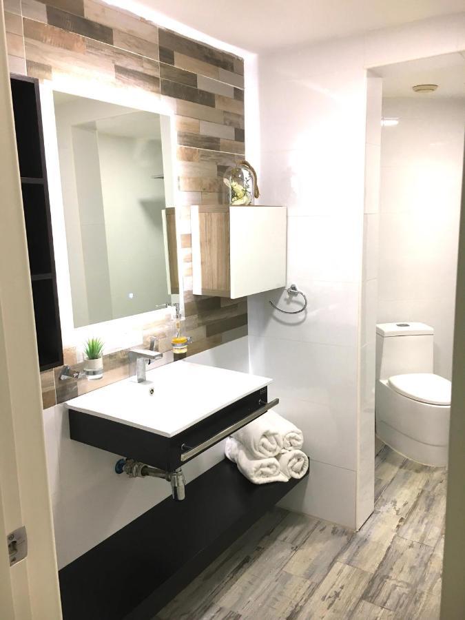 Luxury Penthouse Portobello Apartment *