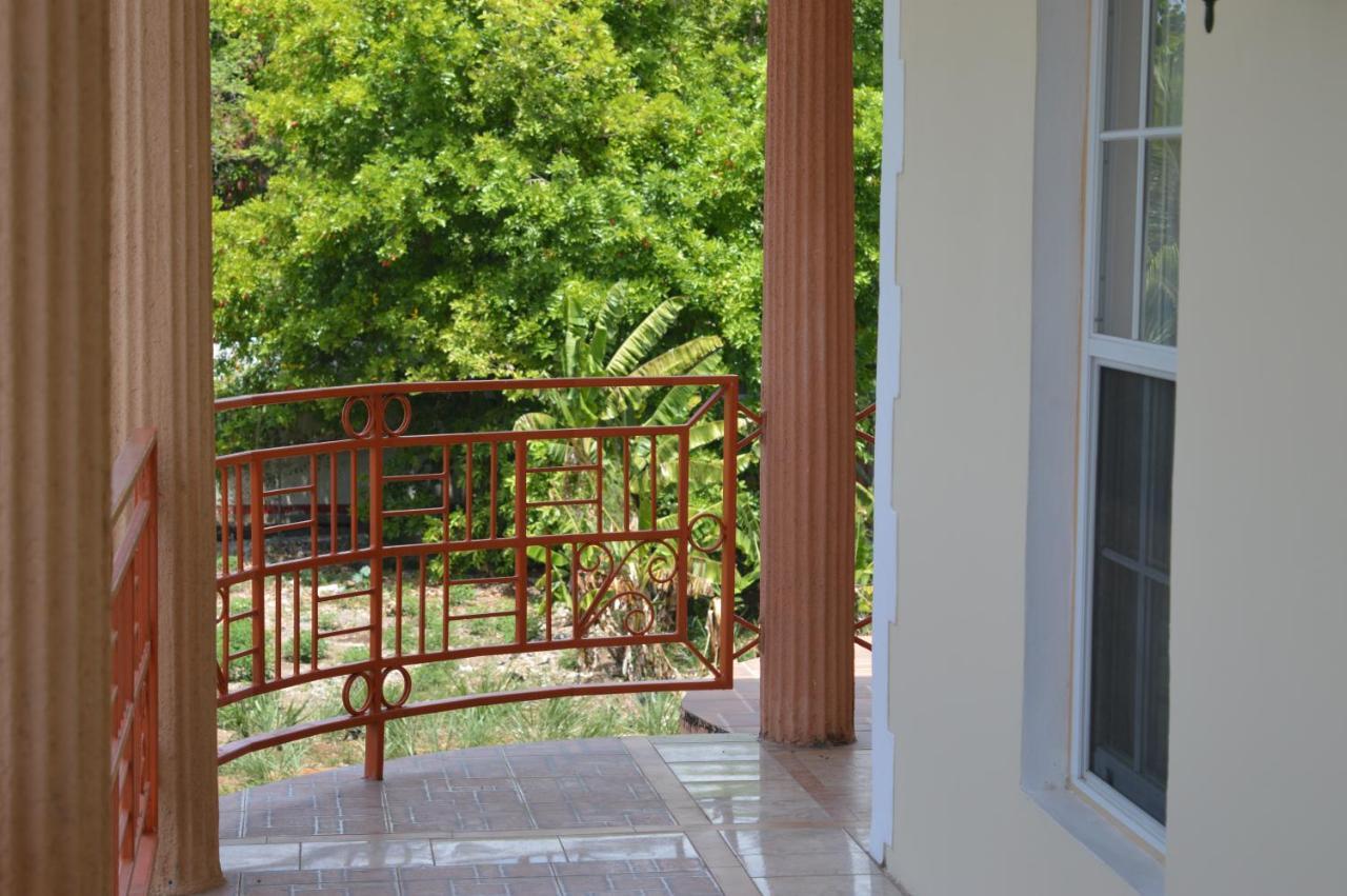 Casa De Shalom Ocho Rios