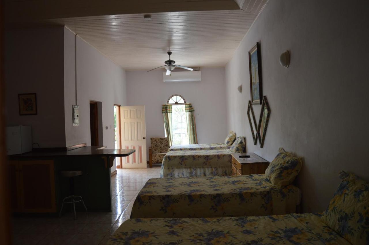 Casa De Shalom Hotel 3*