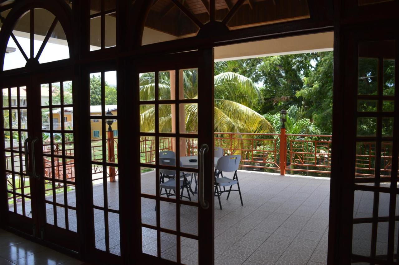Casa De Shalom Hotel 3*