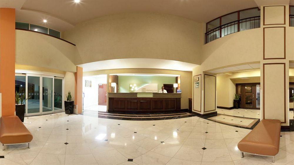 Holiday & Tropical Casino By Ihg Resort 3*