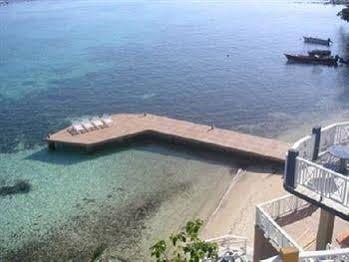 Hotel Moxons Club Boscobel