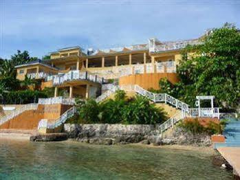 Hotel Moxons Club Boscobel