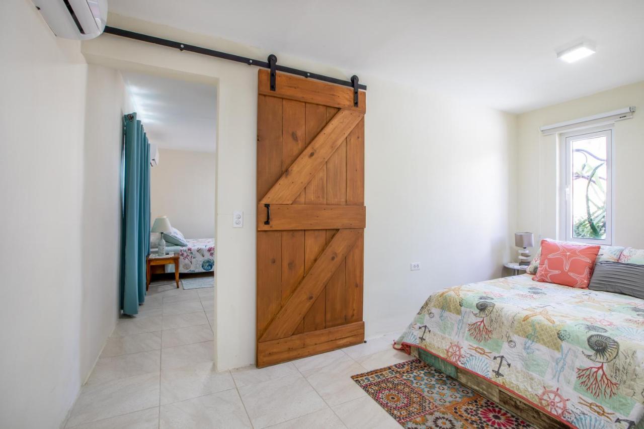 Serene By The Sea 3* Savaneta