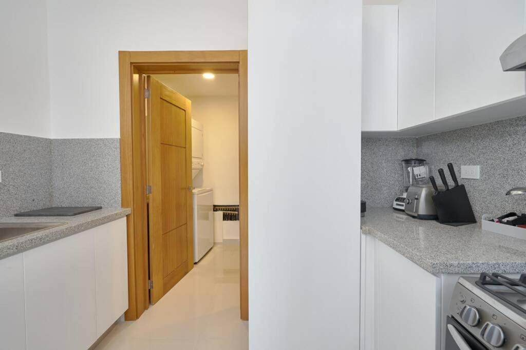 Escape Apartments, Balcony, Pool & Gym In La Julia Apartment *