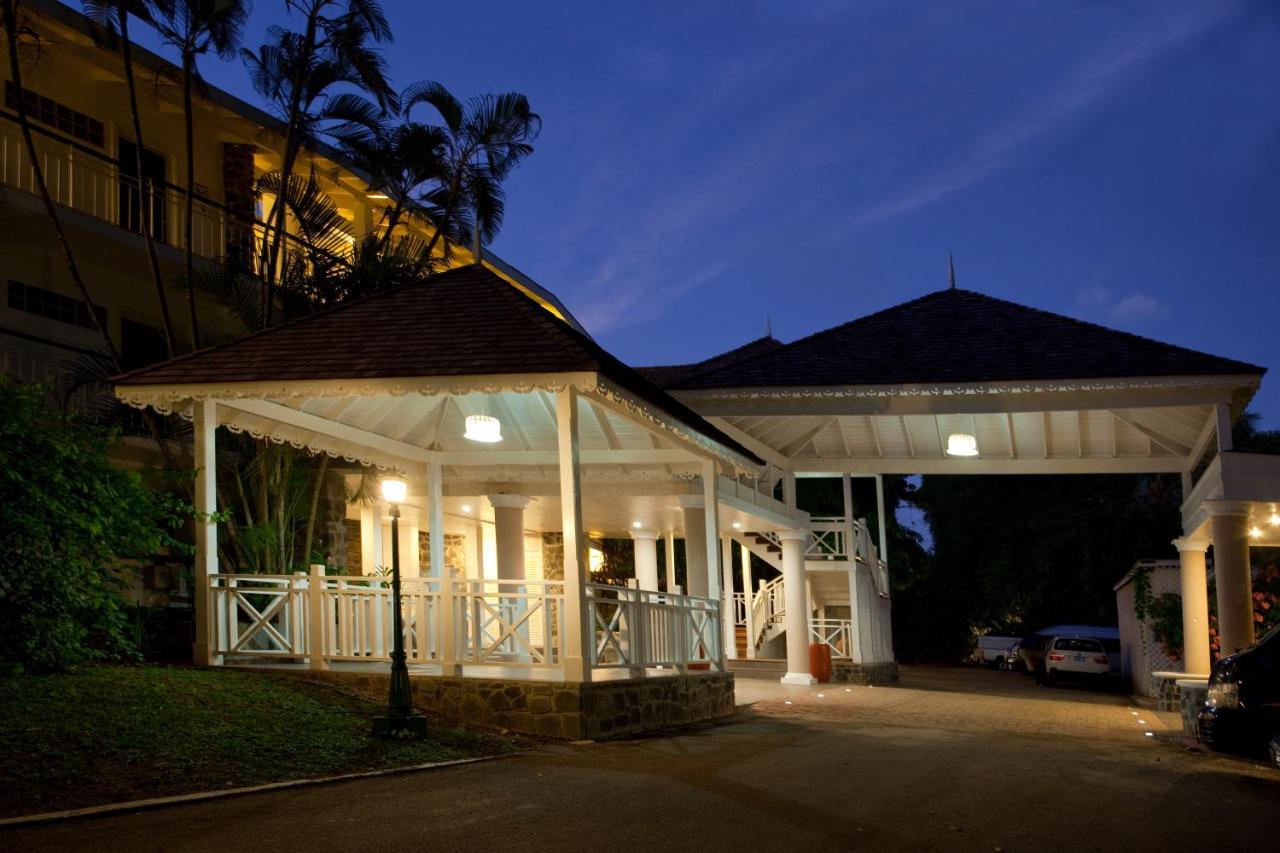 Resort Rendezvous (adults Only)