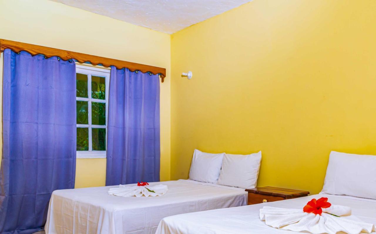 Yellow Bird Sea Hotel *