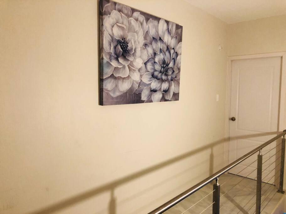 Retreat By The Lovely New 2 Bedroom *
