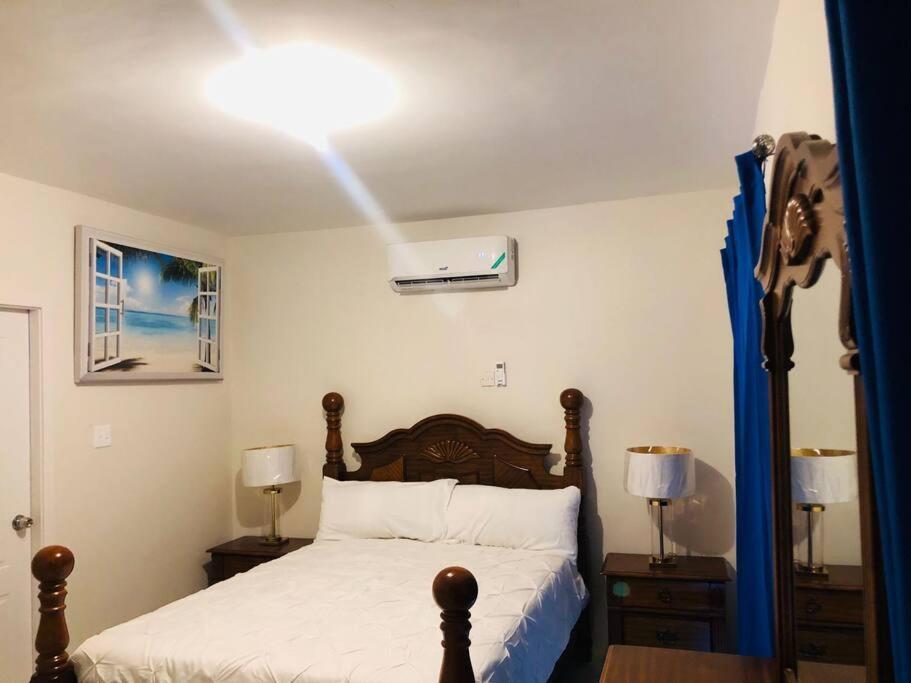 Holiday home Retreat By The Lovely New 2 Bedroom Discovery Bay
