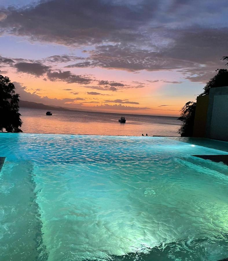 Hotel Bay
