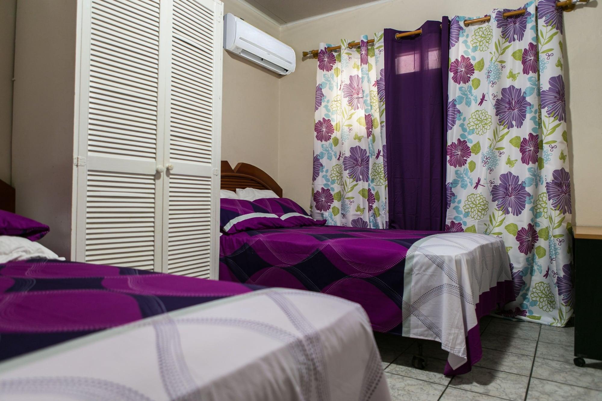 Hotel California Aruba Oranjestad