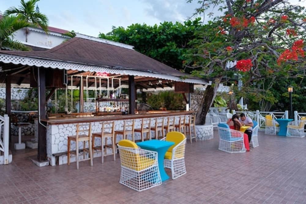 Hotel Hibiscus Ocho Rios