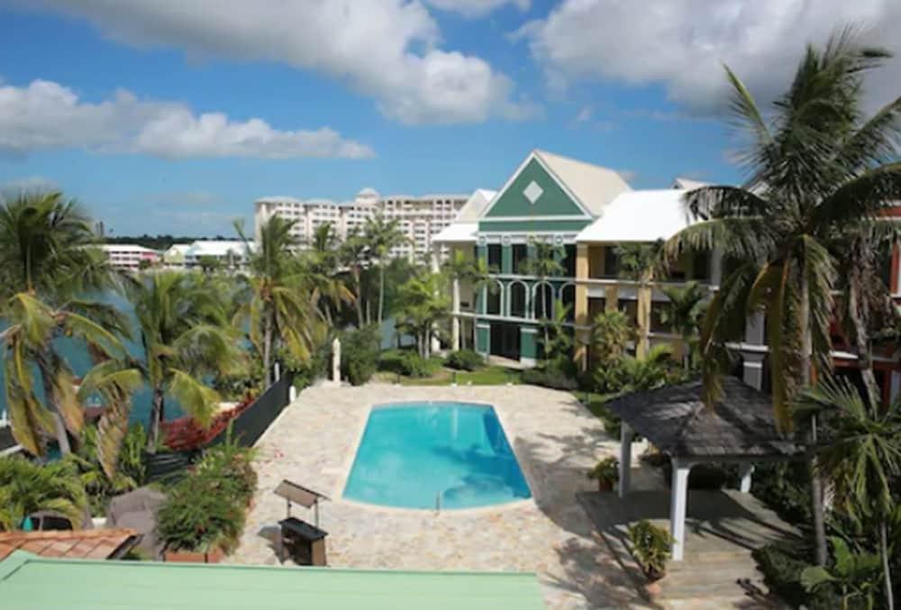 Hotel Pelican Bay Freeport